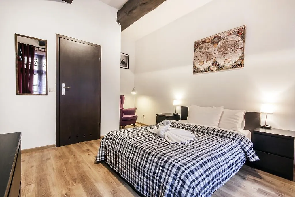 Happy 7 Hostel & Apartments Gdansk